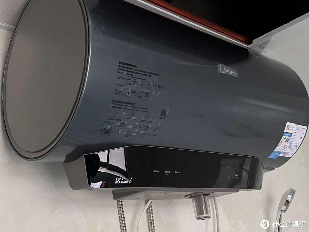 【拆机测评】美的XQ5活水芯电热水器到底怎么样？是否值得购买？一拆便知！