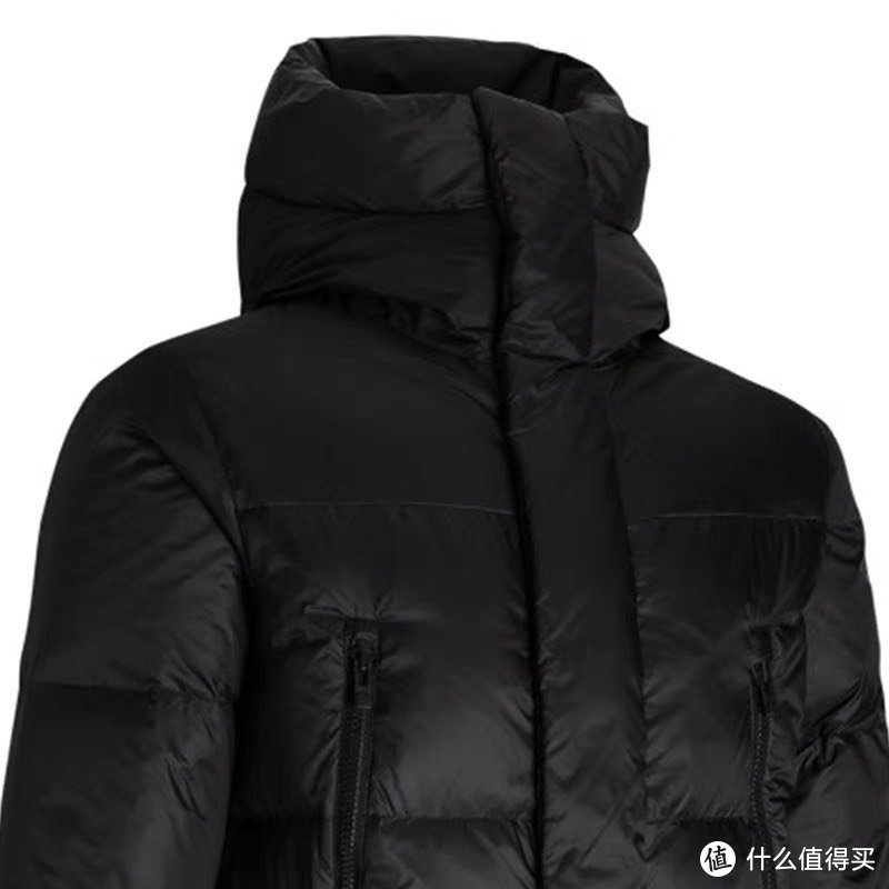安德玛男子ColdGear® Infrared丝绒长款羽绒外套：寒冬中的温暖守护者