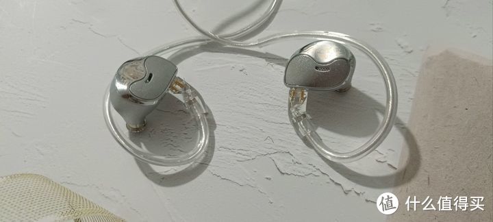 为什么说再贵的蓝牙耳机的音质都不如有线耳机的音质高？