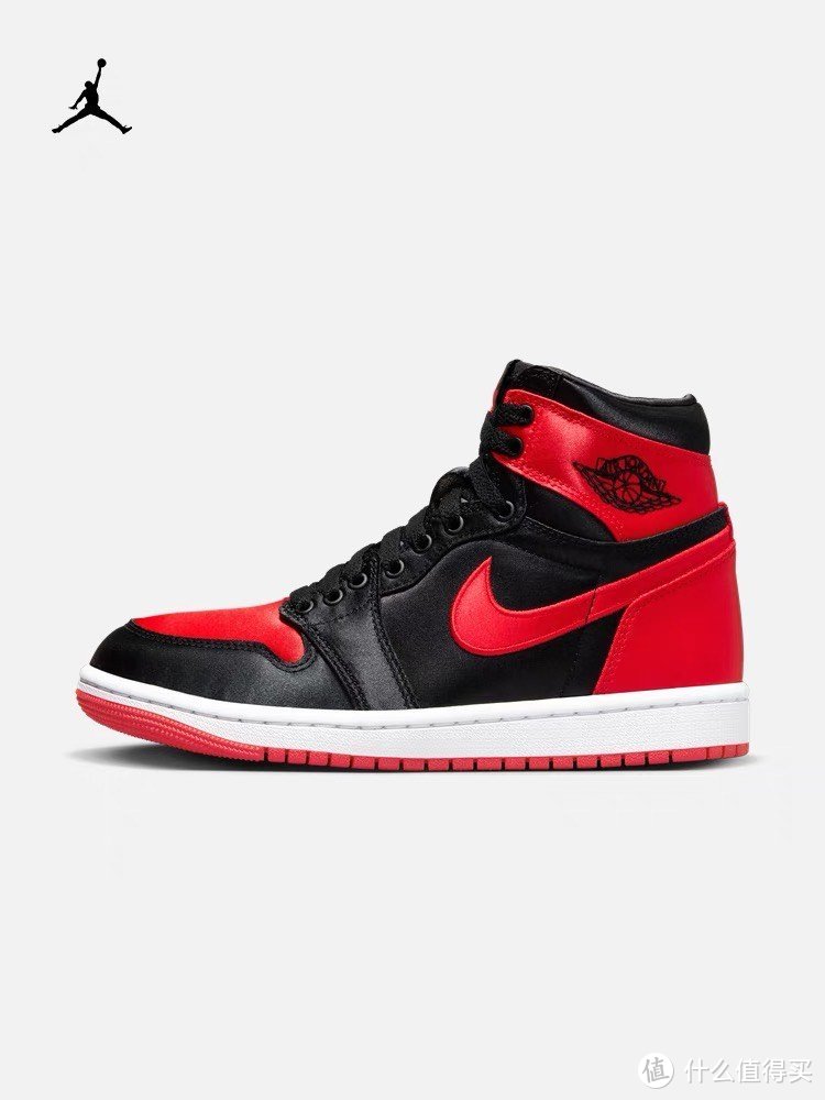 AIR JORDAN 1 RETRO HI OG 复刻女子运动鞋：经典与时尚的完美融合