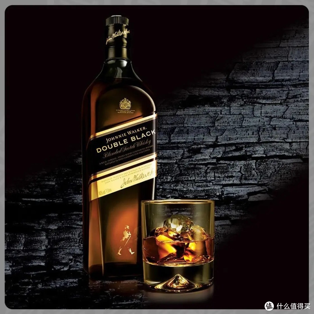 尊尼获加醇黑黑牌，品味非凡的苏格兰威士忌！
