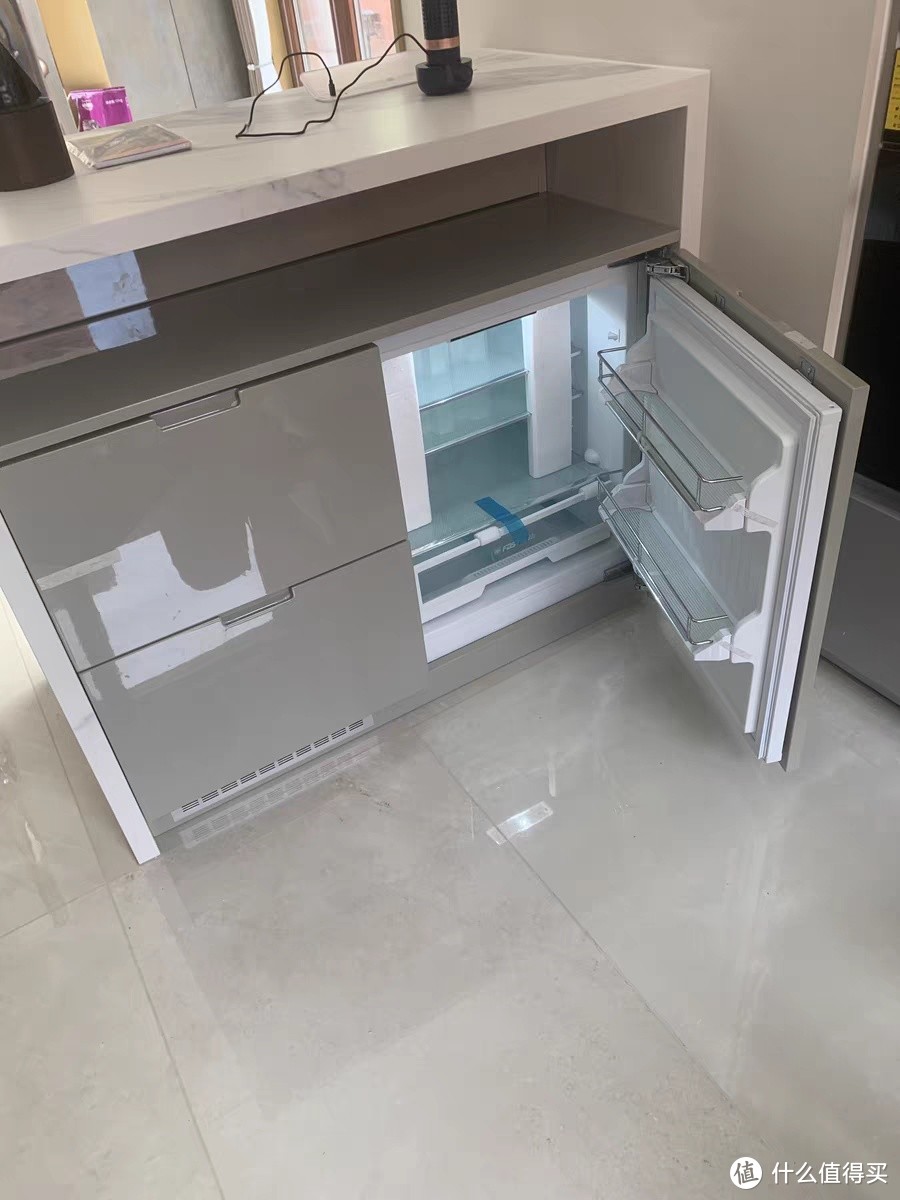米贝西MQ20全嵌矮冰箱：让你的厨房更加智能、便捷！