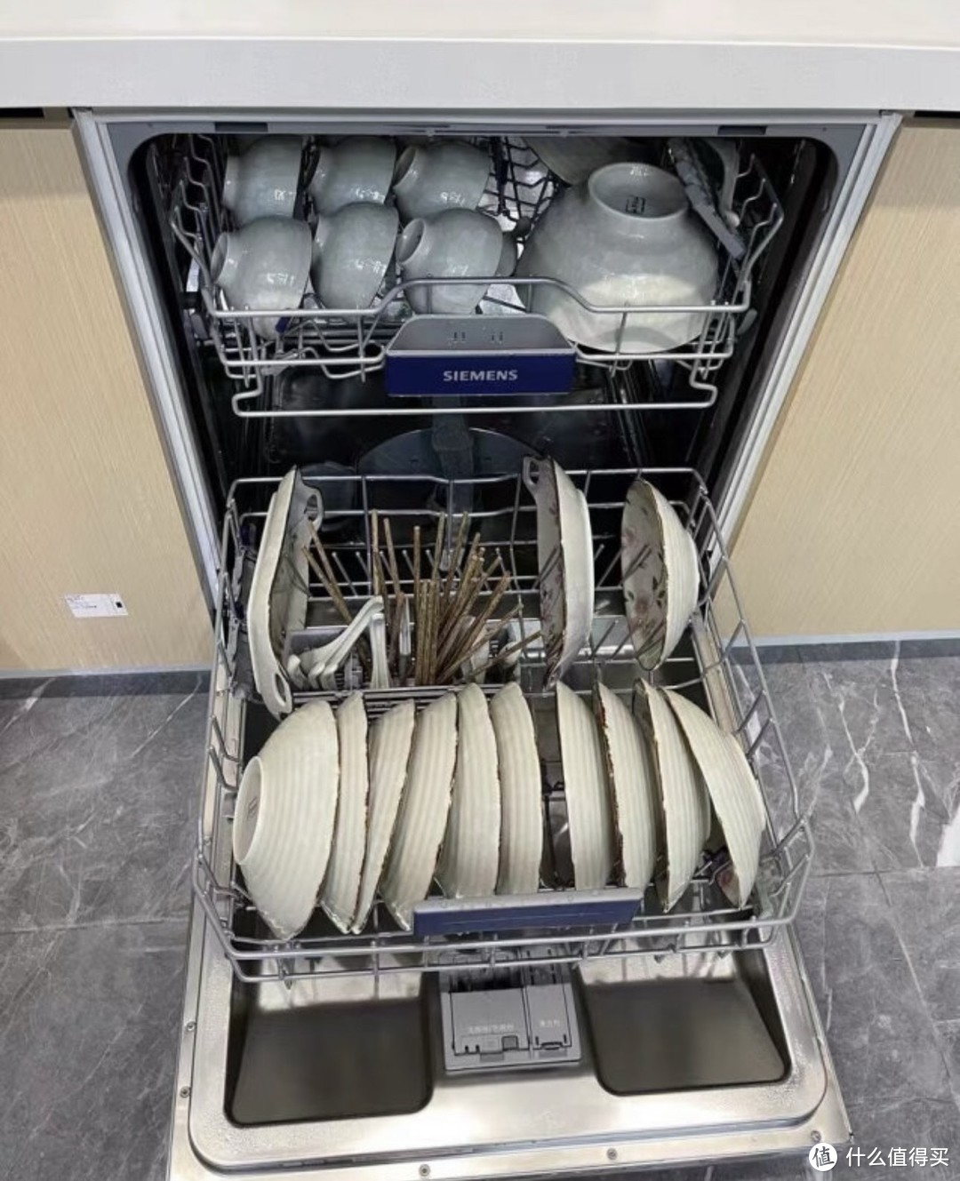 ￼￼西门子14套全能舱auto洗碗机嵌入式升级款636pro 变频 一级水效 智能烘干 存储 SJ63EX00￼￼
