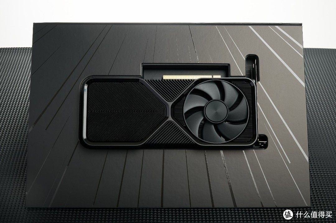 GeForce RTX 4070 SUPER抢先看，游戏升级新选择
