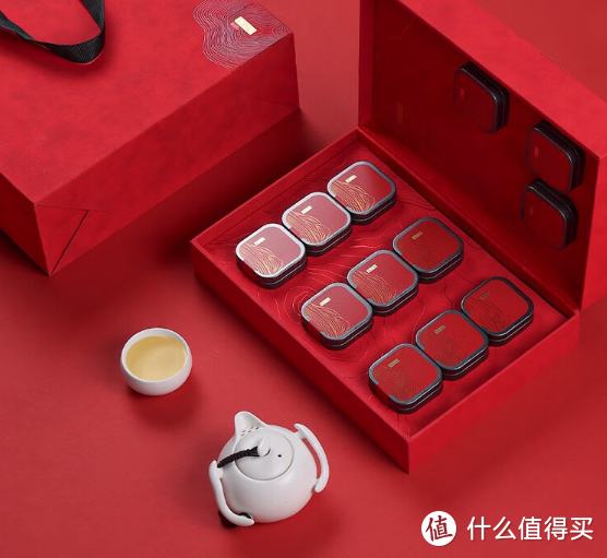 江萃茶香：特级武夷山金骏眉小罐红茶240g，送礼长辈的品质之选!