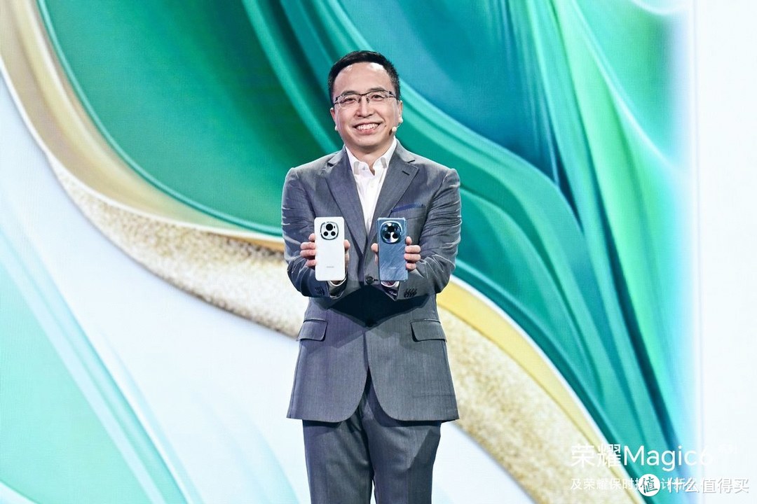荣耀Magic6系列旗舰手机发布，荣耀鸿燕通信让卫星通信全面普及