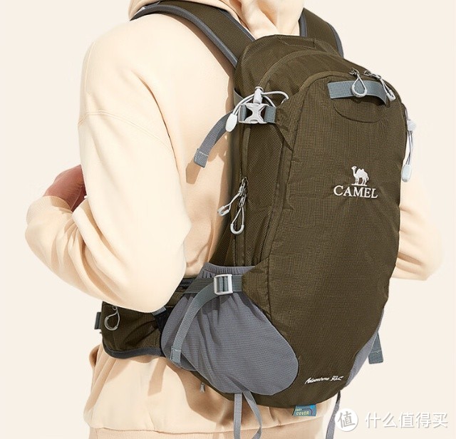 骆驼（CAMEL）登山包 1S32267148——舒适、实用、多功能的双肩背包