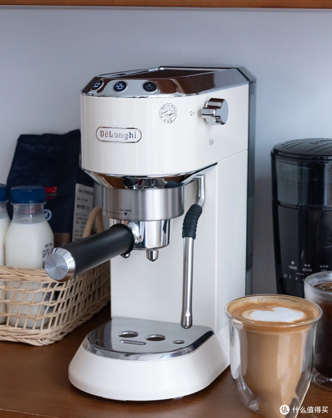 入门级咖啡机选购指南：热门爆款咖啡机选哪个？全价位热门爆款咖啡机实测推荐，实现咖啡自由