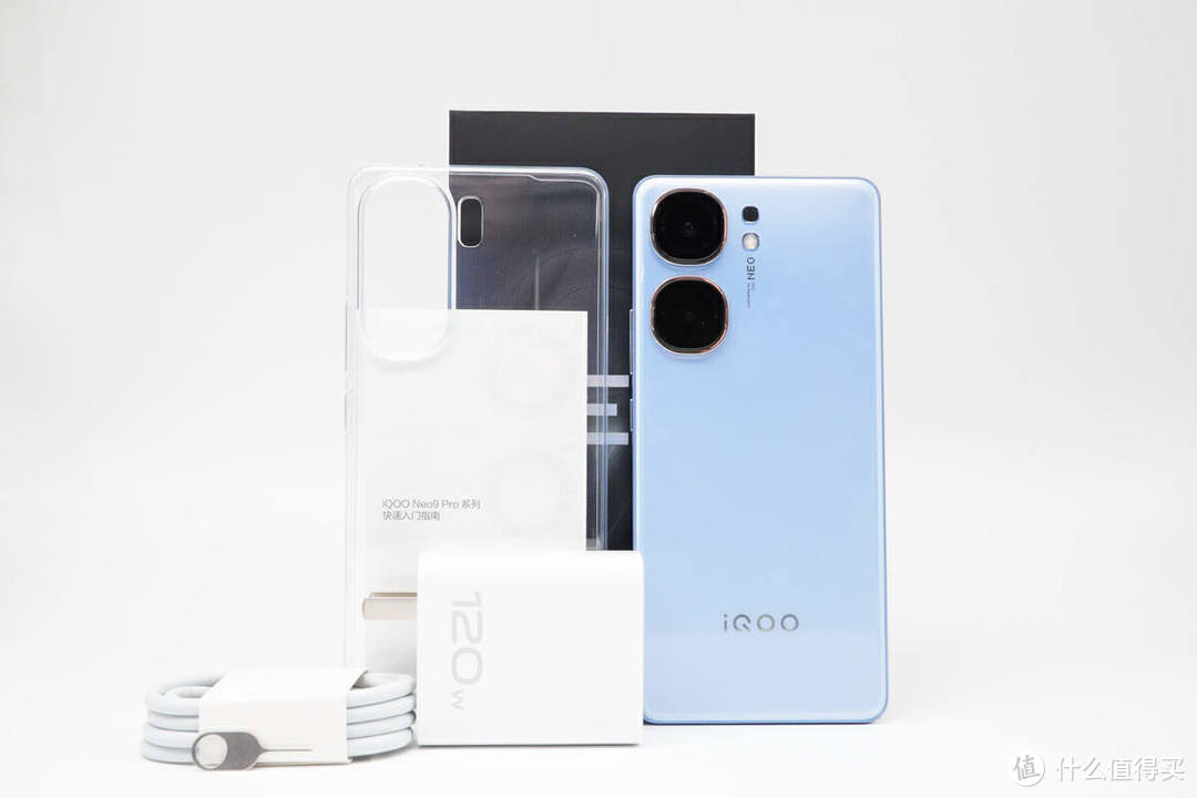 极致轻薄游戏机，性能、续航再提升，iQOO Neo9 Pro 充电兼容性测试