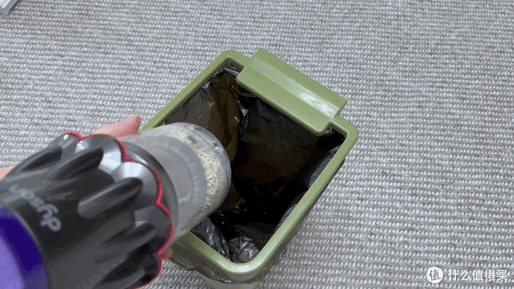 扫拖、吸尘二合一，打造「一站式清洁中心」—科沃斯地宝X2 COMBO评测