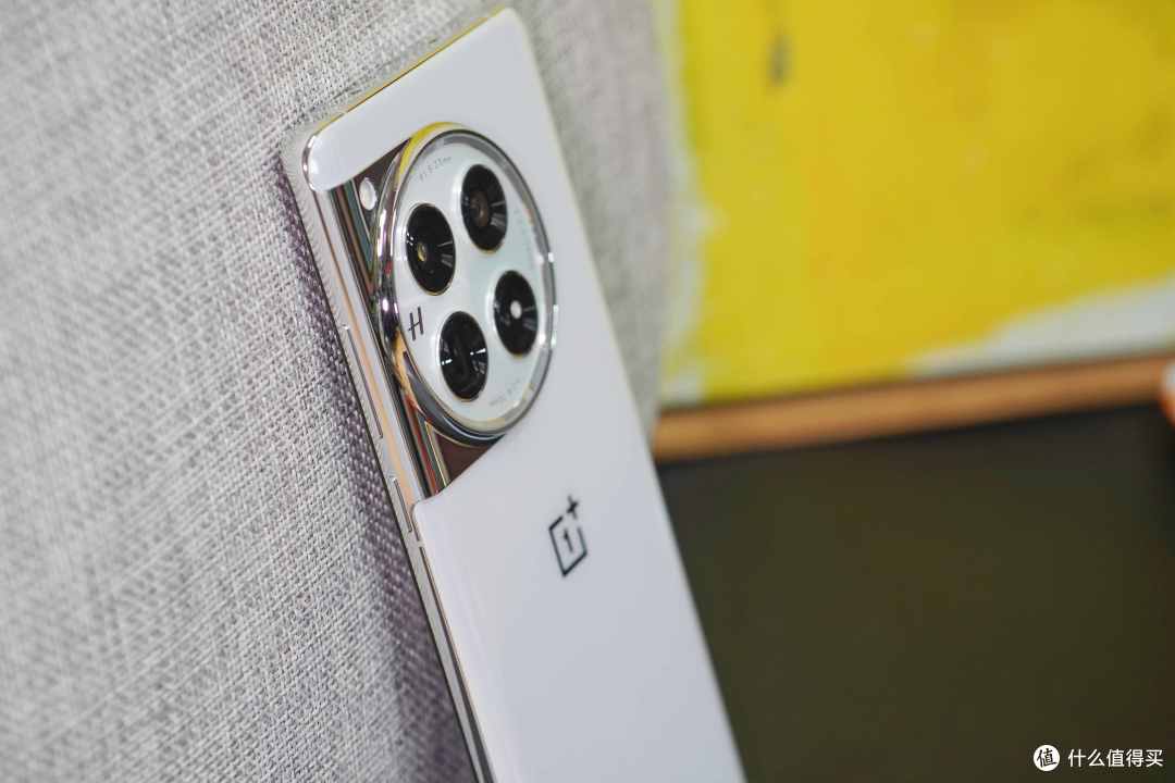 手机续航谁更强？最新续航排行榜中四款旗舰机型选购推荐