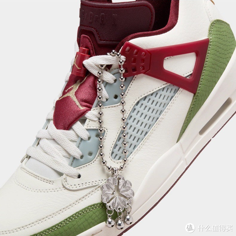 青龙腾跃，SPIZIKE绽放：Jordan新款运动鞋引领时尚与经典的融合