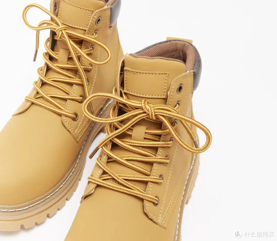 79元大黄靴男士穿搭图鉴，只需要79元的三福大黄靴男鞋2023冬季新款经典英伦风大头户外百搭工装靴。