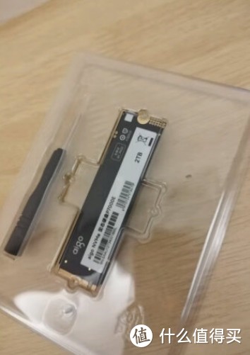 爱国者 (aigo) 2TB SSD固态硬盘 M.2接口
