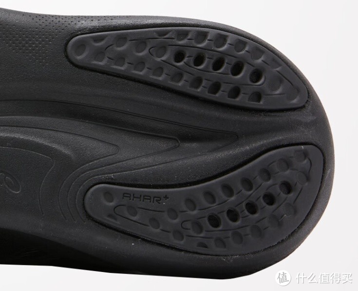 亚瑟士（ASICS）跑步鞋GEL-NIMBUS 25：软底透气，舒适缓震