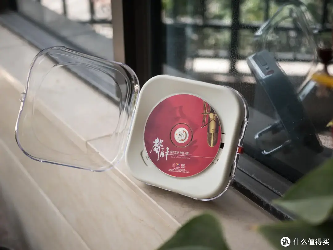 令人赏心悦目的桌面毒物：赛塔林R400 CD播放机