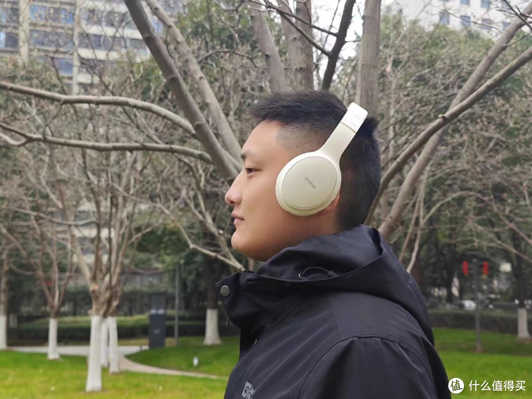 西圣H1头戴式耳机：一场音乐的盛宴，一次听觉的革命