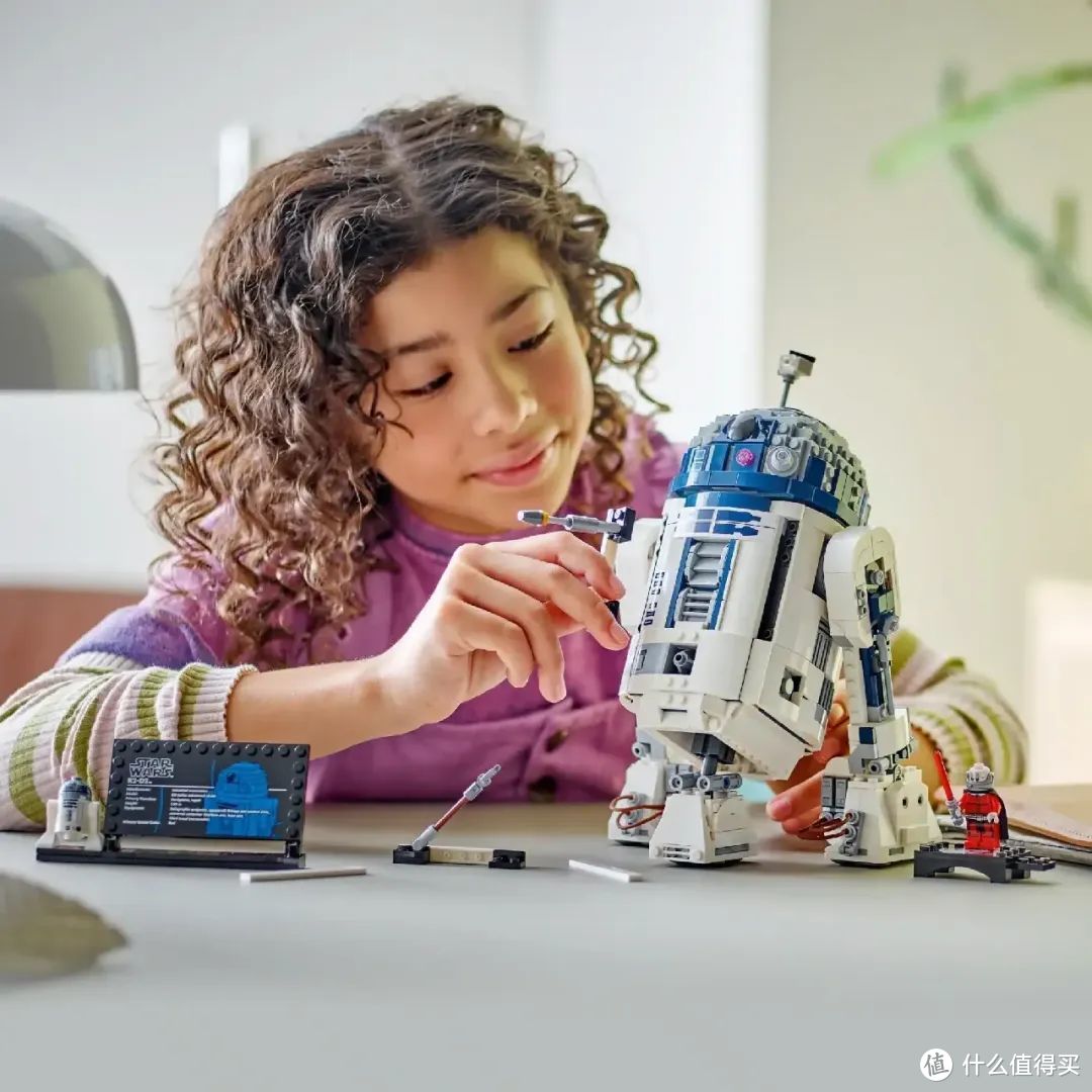 R2-D2机器人、登陆坦特维四号飞船-乐高星球大战3月新套装公布