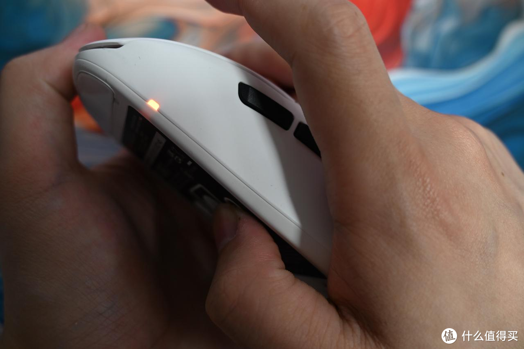 无线 8K 轮询率的PAW 3395 游戏鼠标是否能让你体验更好——Cherry Xfrty M68Pro 游戏鼠标拆解测评体验