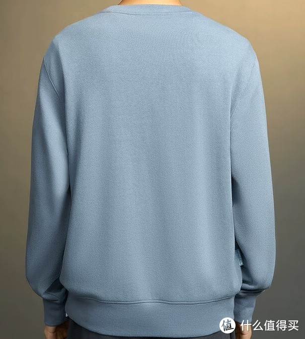 海澜之家 中国心系列 宽松刺绣长袖卫衣：传统美学与国潮风尚的结合