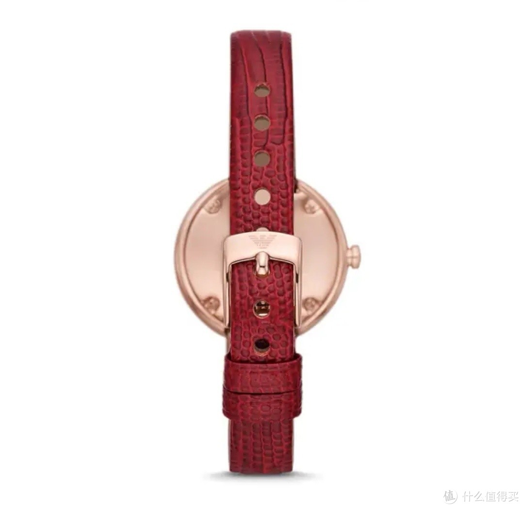 火红元素，年味十足——安普里奥阿玛尼女士手表的时尚韵味