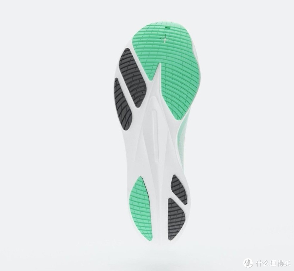 迪卡侬KD900 LIGHT新品跑鞋上线，5开价格竟让我体验到了千元级别的速度感！