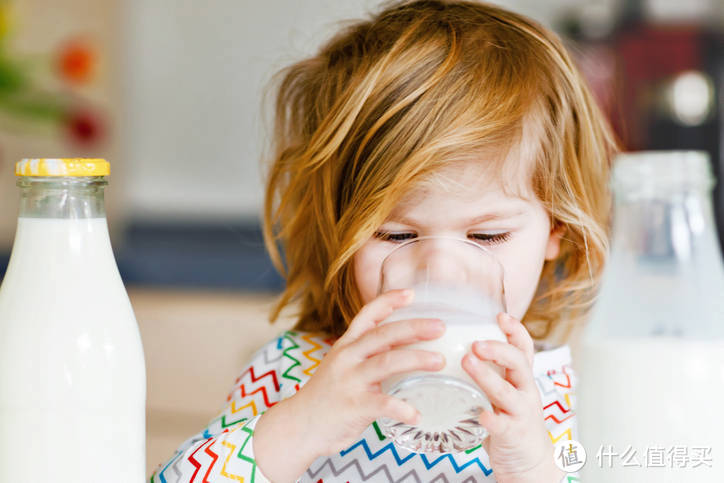 进口儿童成长奶粉哪个好？给孩子选择安全的儿童成长奶要避开它！