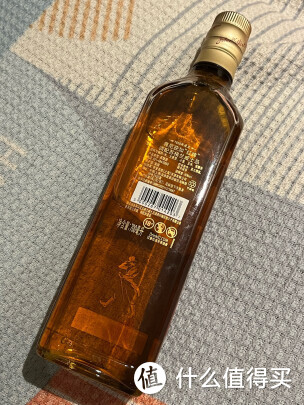 尊尼获加（JOHNNIE WALKER）红方 700ML