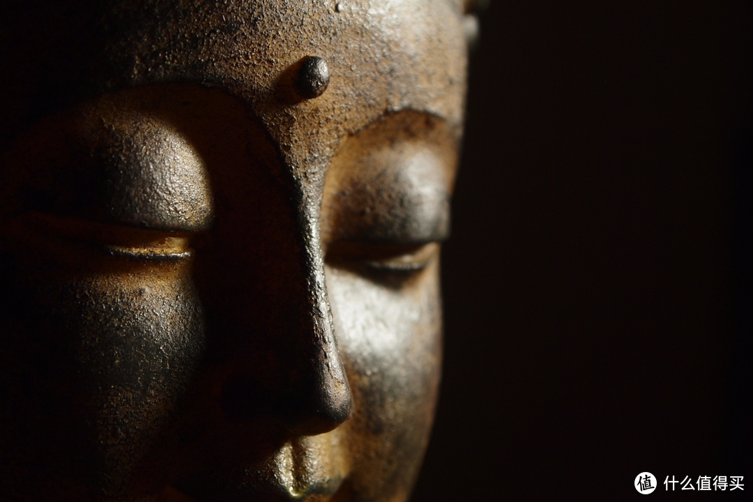 《朱雀记》：传统佛教的解构与重构