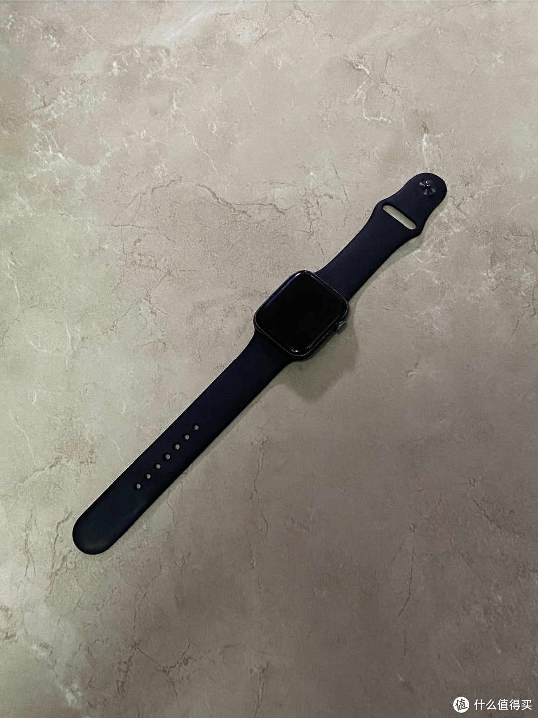 如今Apple Watch已经不再是唯一的选择了，续航太差。