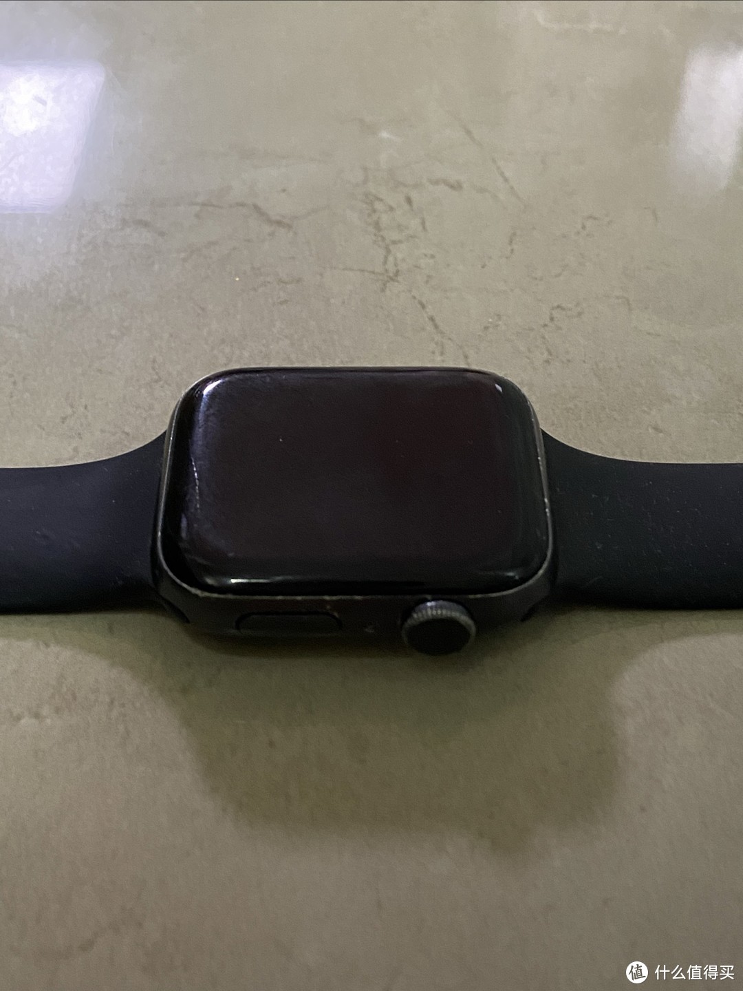 如今Apple Watch已经不再是唯一的选择了，续航太差。