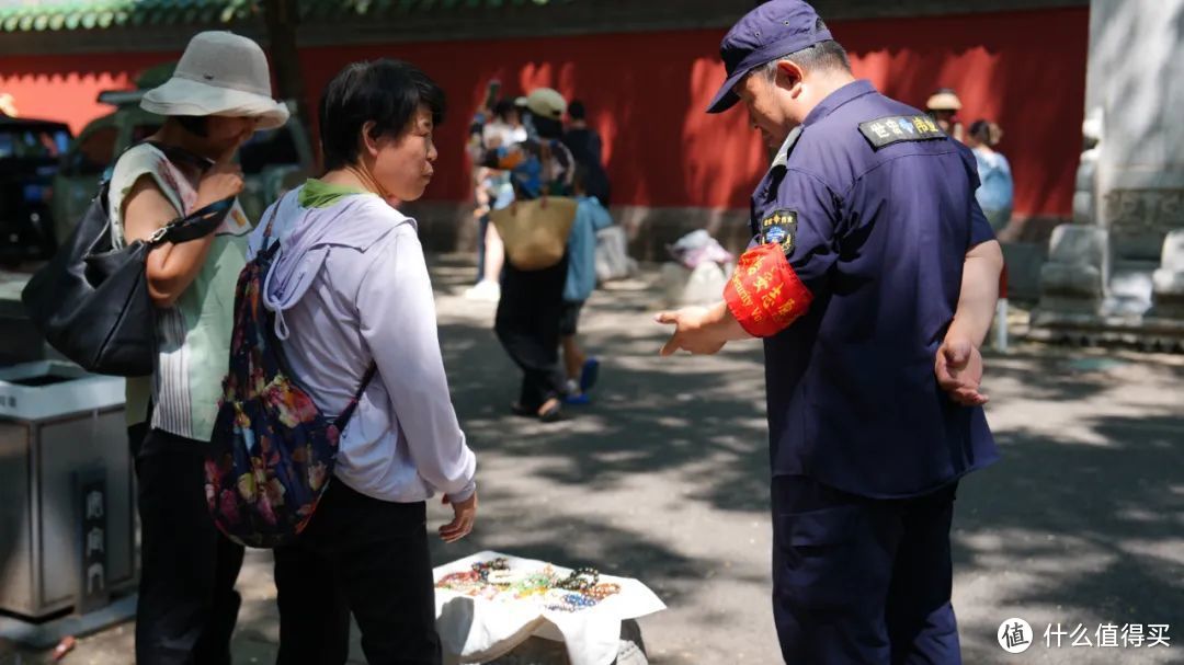 这届年轻人，不爱上班爱上香 | 北京2