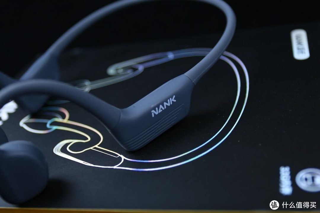 南卡Neo2骨传导耳机：佩戴零压力，运动音乐新体验