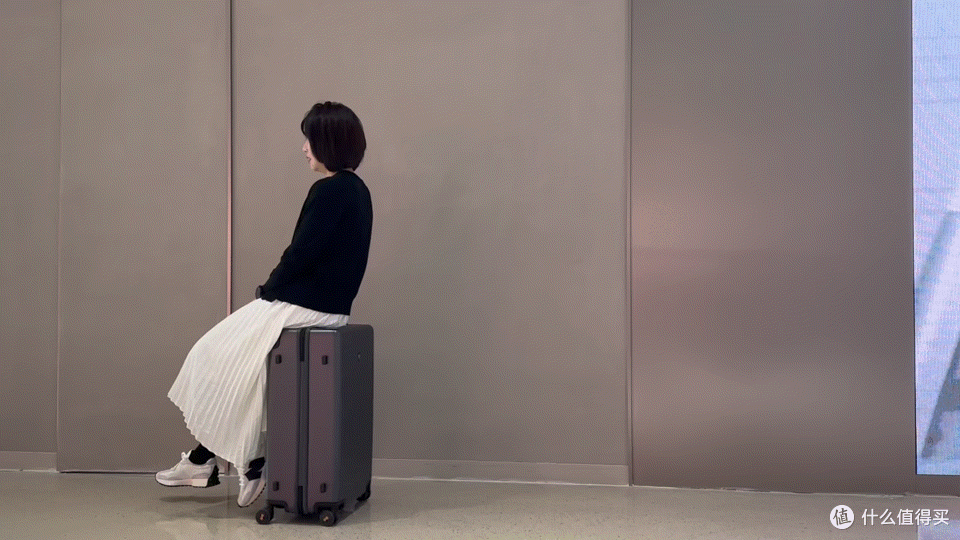 拉杆箱怎么选？从拉杆到滚轮，一文教你如何挑选择高品质行李箱