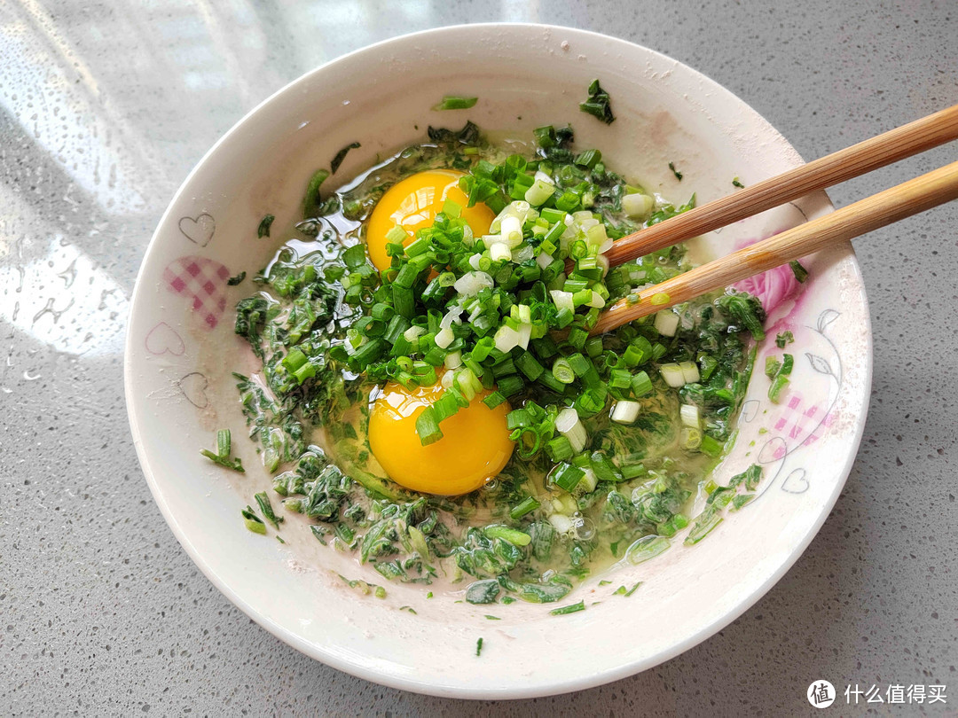 天然的“护眼菜”，农村遍地是，春天多给孩子吃，护肝明目又补钙