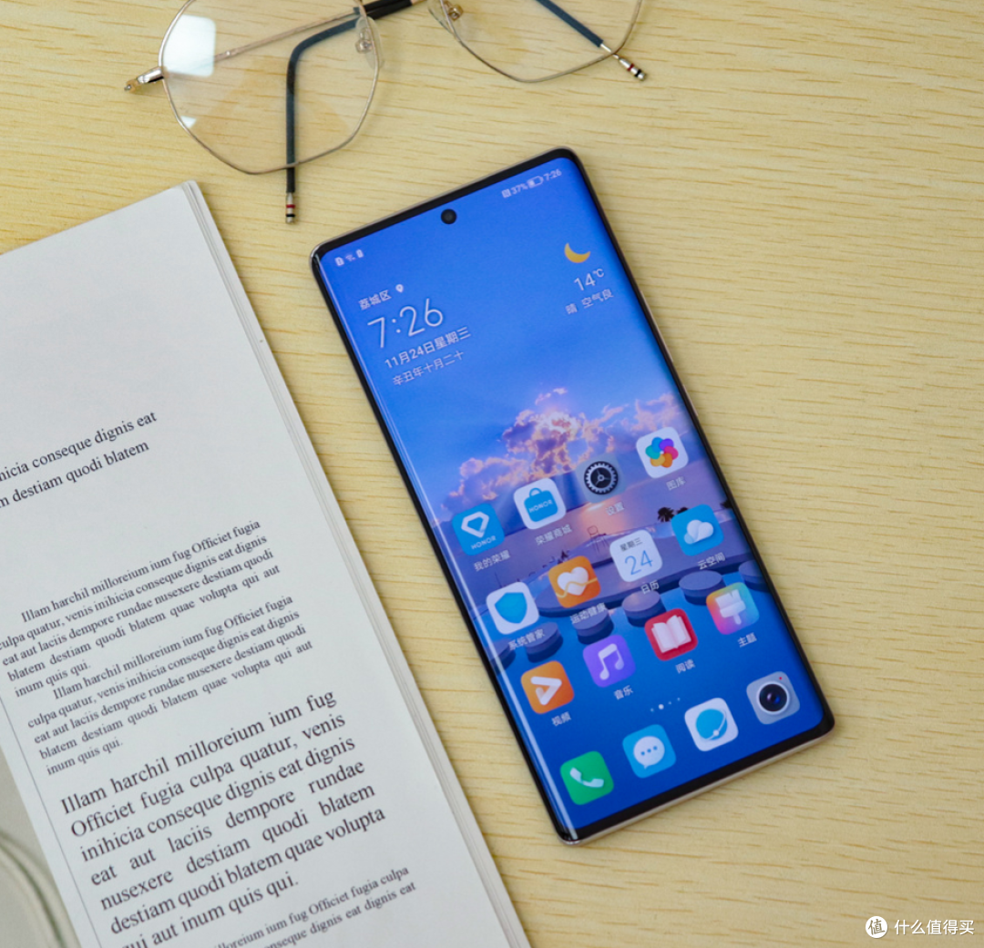 旗舰跌成千元机荣耀60迎来新曙光体验感十足