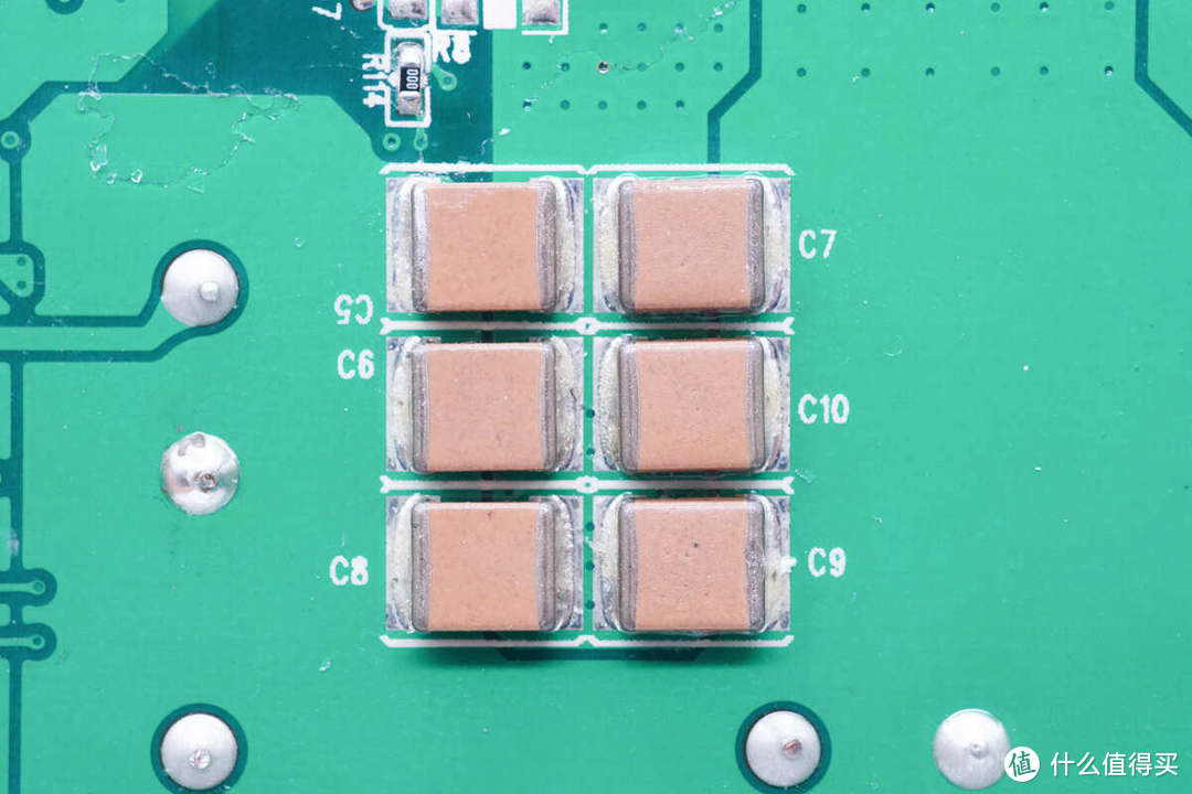 拆解报告：DARFON达方600W光伏并网微逆变器G64C