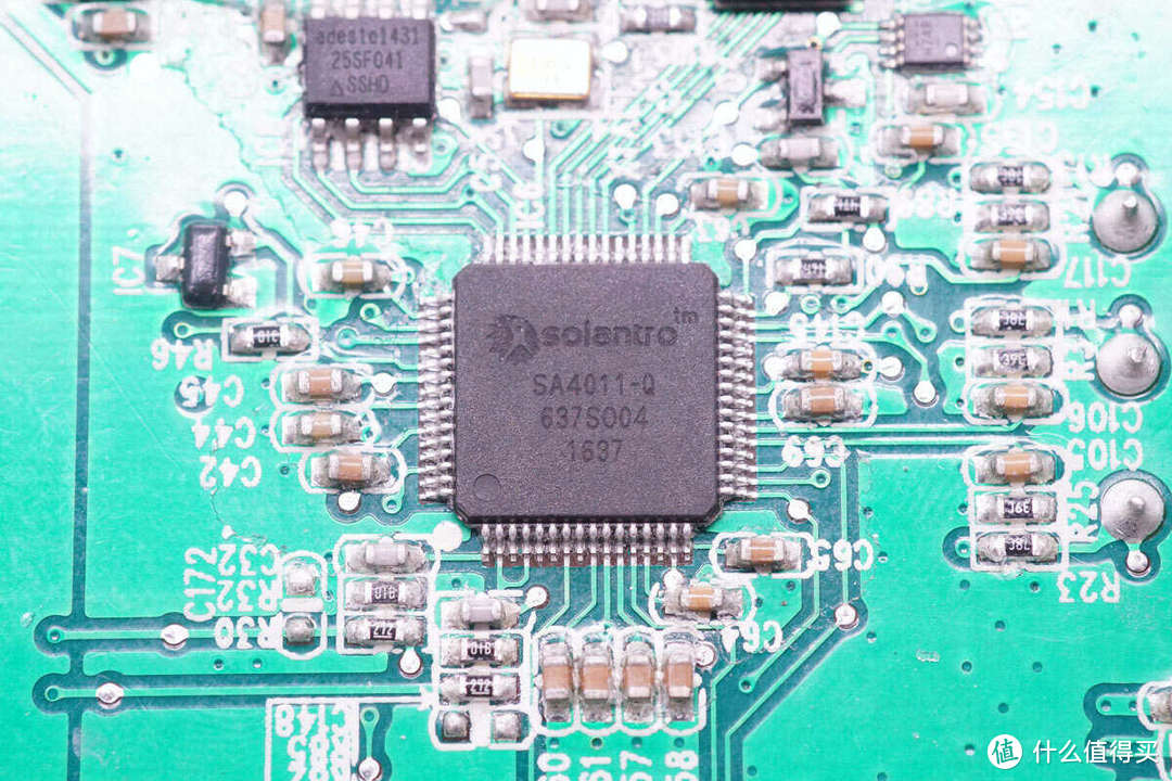 拆解报告：DARFON达方600W光伏并网微逆变器G64C