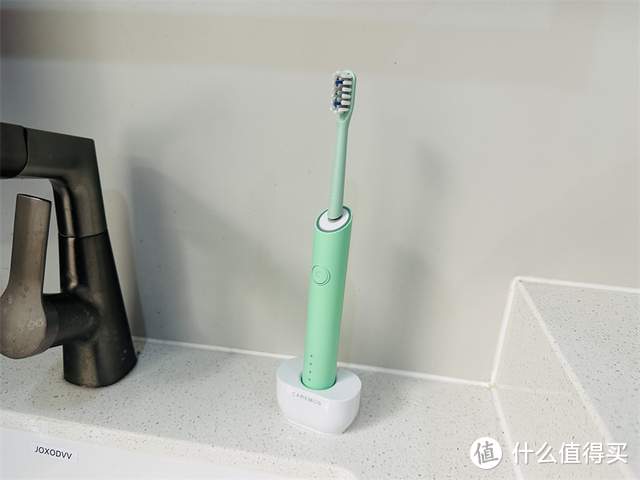 高效洁齿 净白护龈 -舒摩斯 电动牙刷