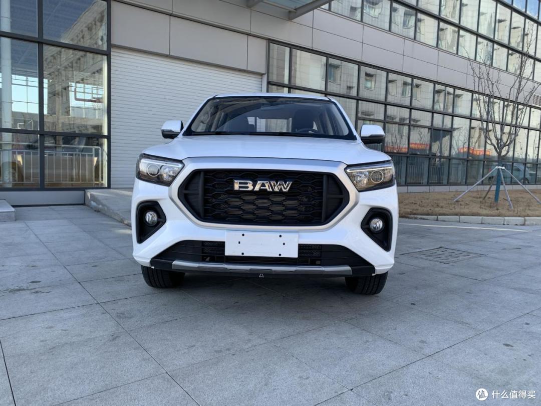 10万内自动挡皮卡实拍北汽制造卡路里8at