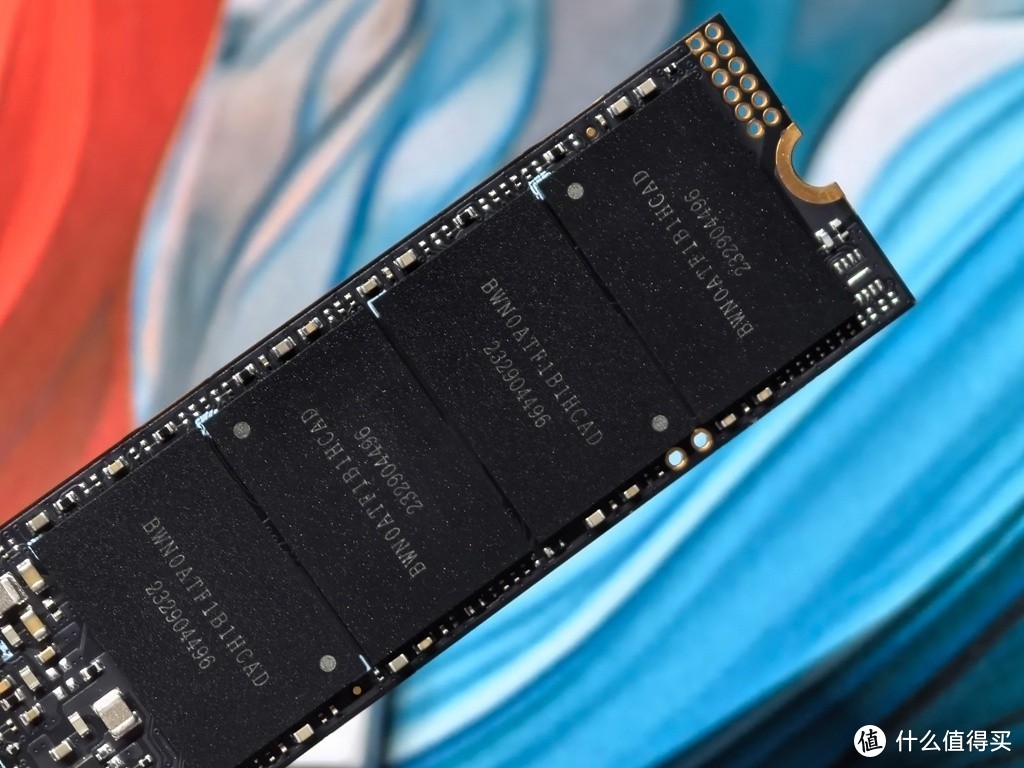 更均衡的主力盘：佰维BIWIN WOOKONG NV7400 PCIe 4.0 SSD 2TB装机实测