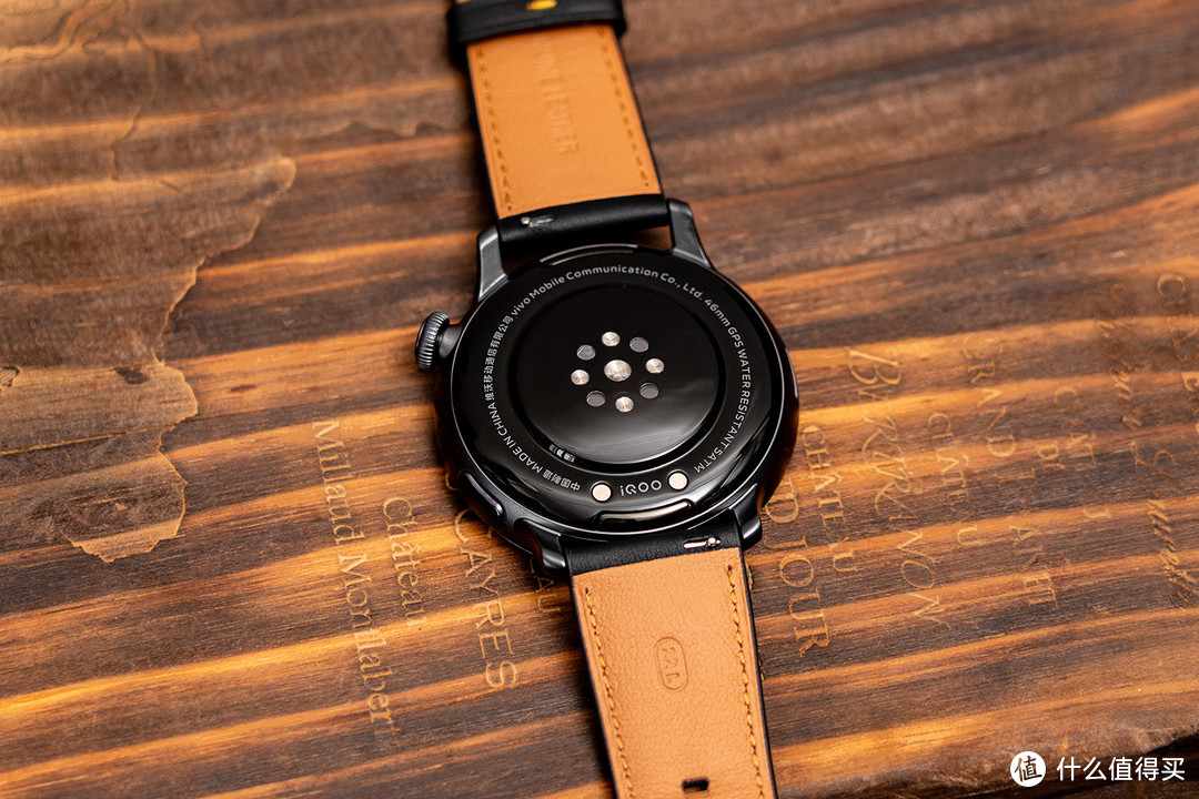 售价千元，iQOO Watch值不值得买？Apple Watch用户觉得有点香