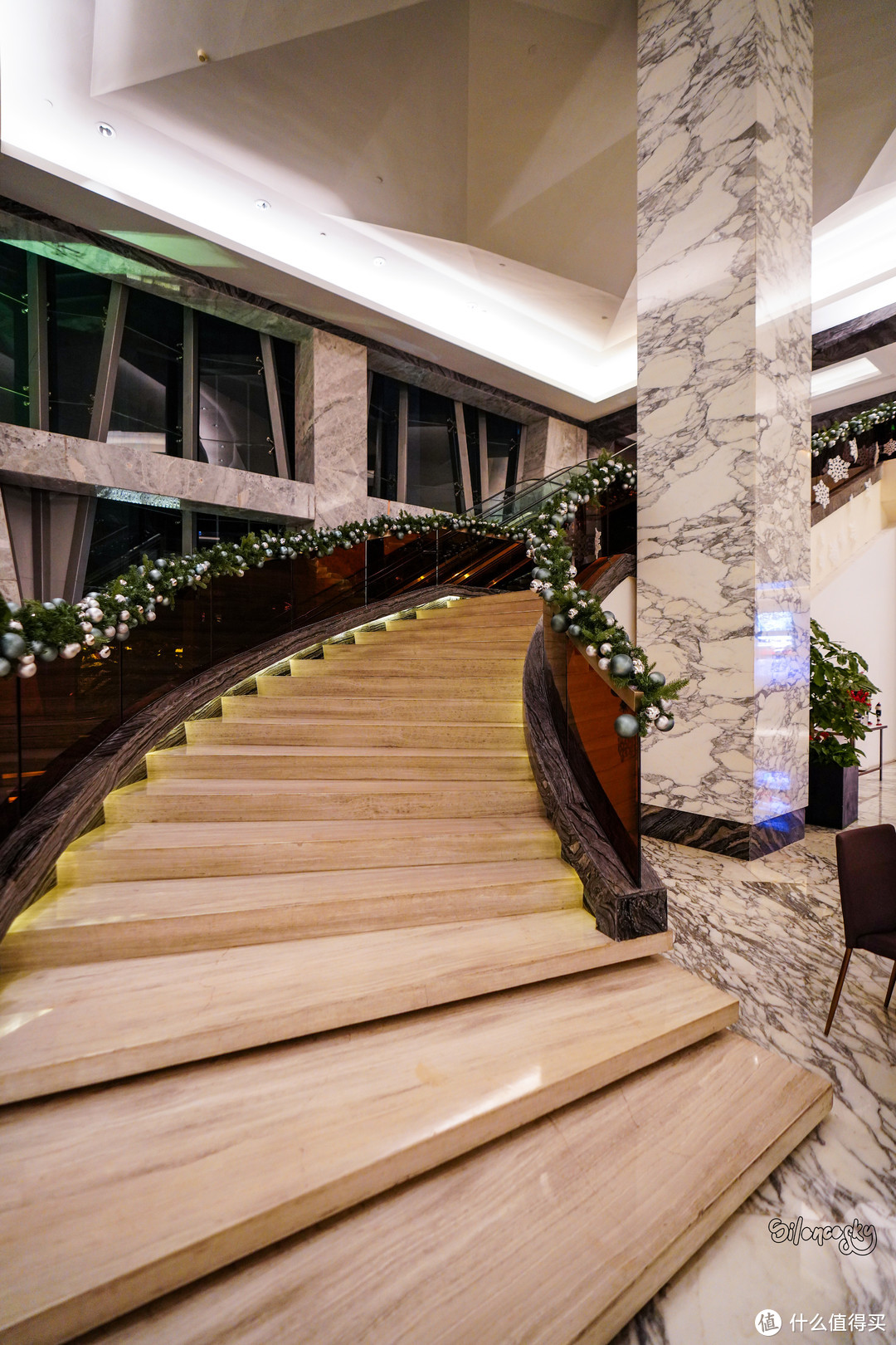 让人如坠冰窖的上海虹桥祥源希尔顿酒店 雅致套房+沙龙房 入住体验