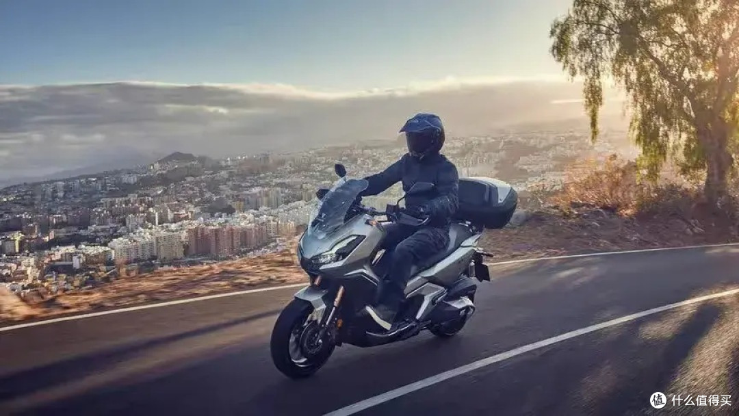 从相关资料来看,本田的"不倒翁"目前仅适用于封闭场地内的低速状态