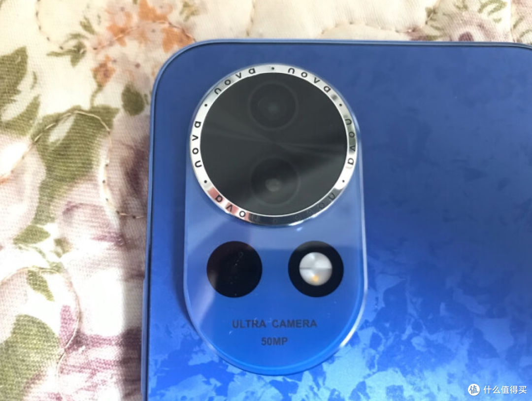 华为手机价格太贵充电太慢又想拍照玩游戏选华为nova12