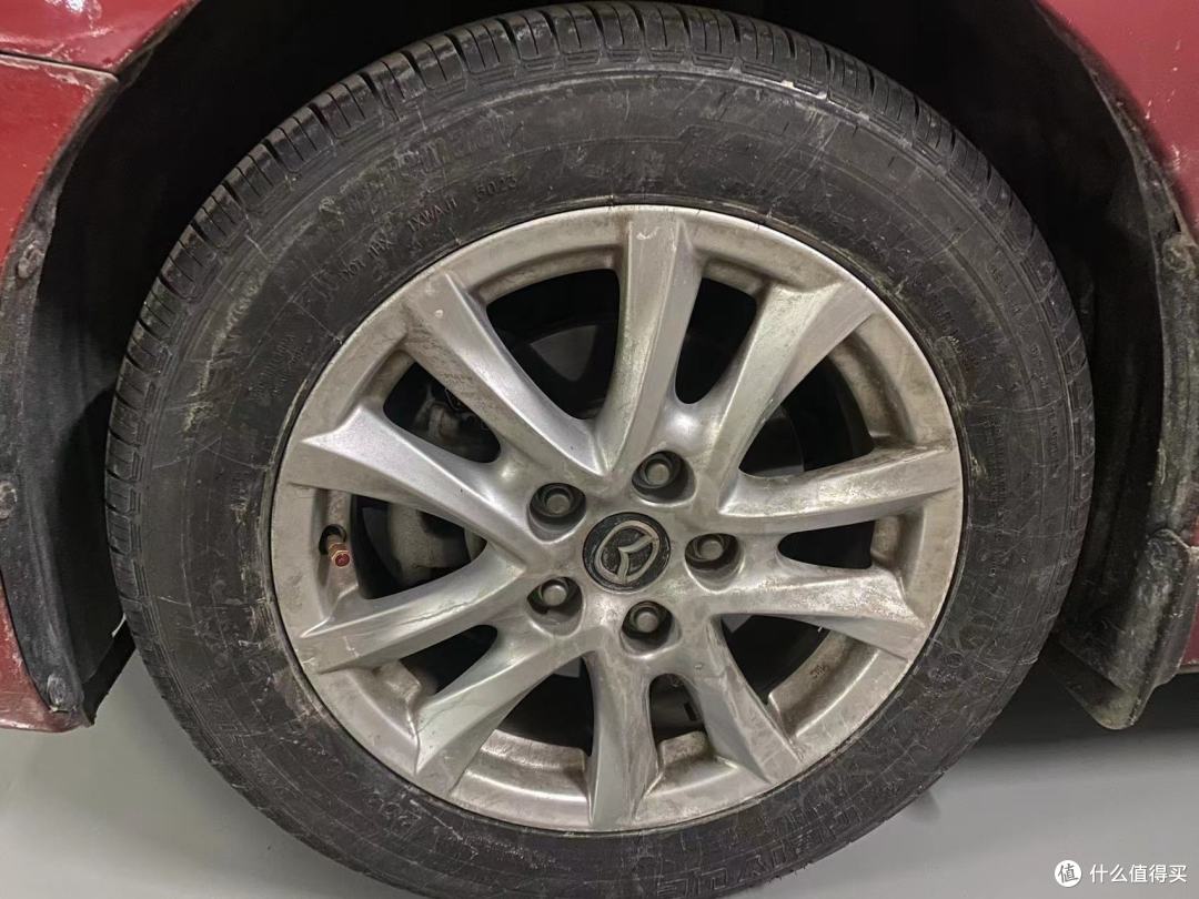 不到千元换了全车轮胎，开了快8年的小车还能再战5年！——飞跃龙腾轮胎实测体验