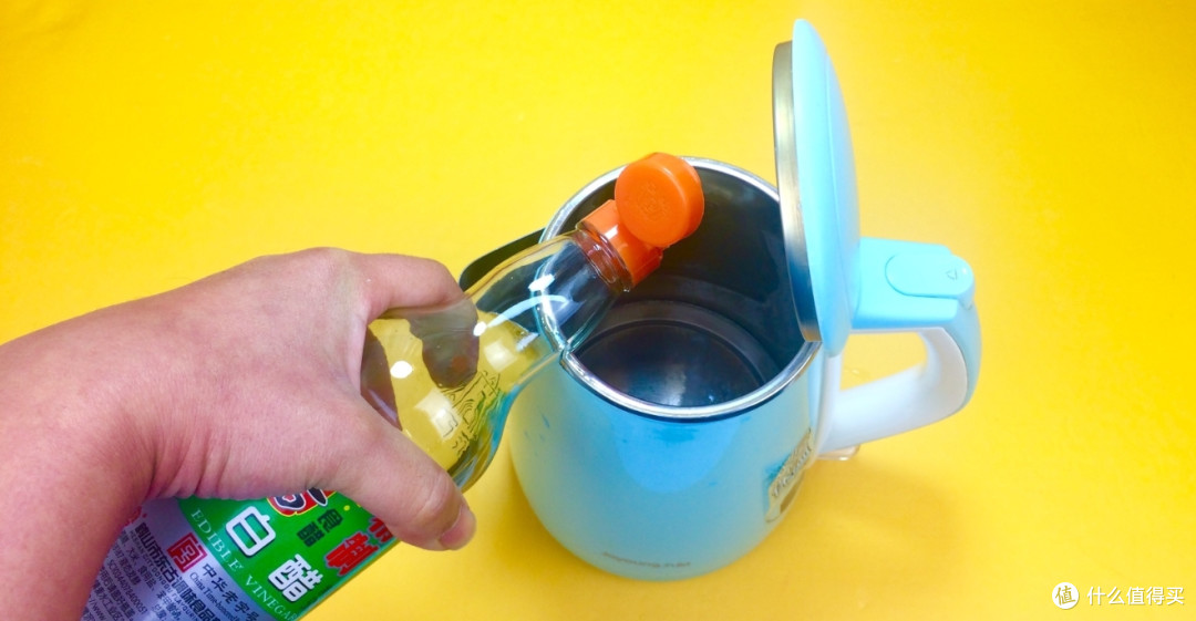 无论水壶的水垢有多厚试试这5种方法不用钢丝球也轻松除水垢