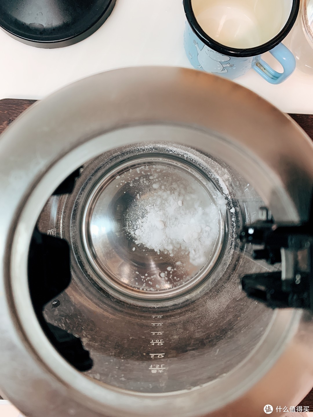 无论水壶的水垢有多厚，试试这5种方法，不用钢丝球也轻松除水垢