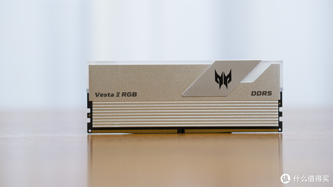 高端电竞，酷炫RGB！掠夺者 Vesta II 炫光星舰 DDR5 6800 16G×2内存开箱及试用体验分享！