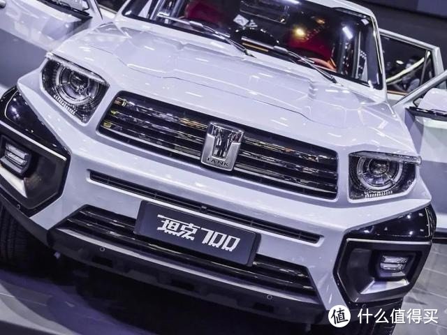 坦克700 Hi4-T上市！配3.0T V6插混+售42.8万起，与普拉多同级。